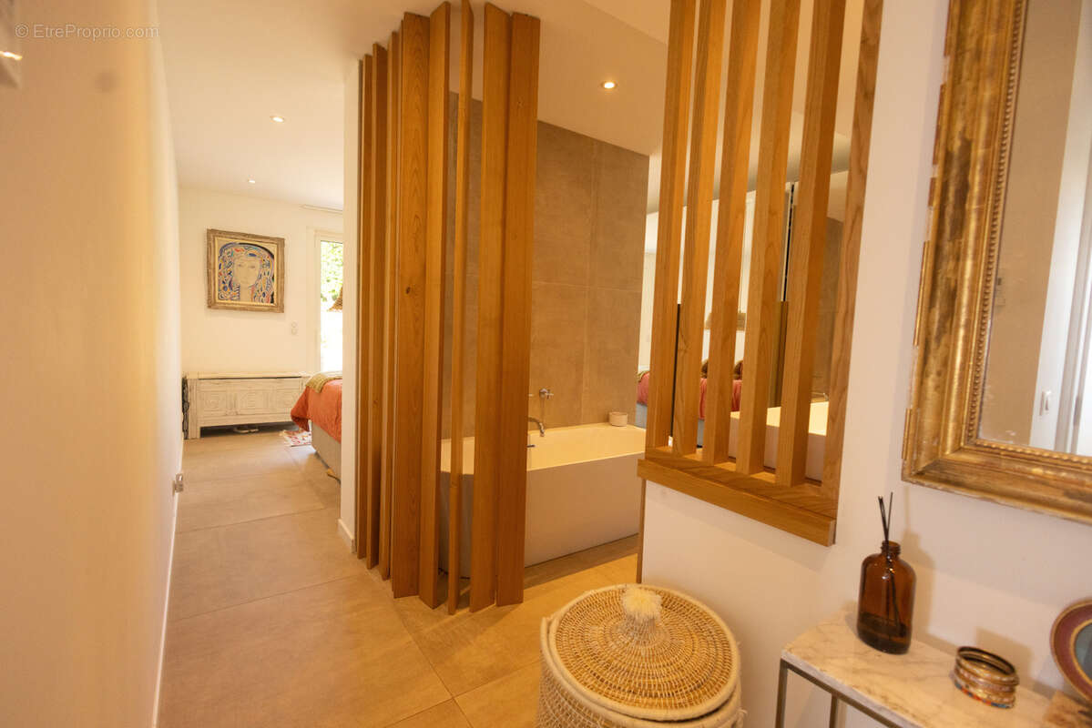 Maison à LA CROIX-VALMER