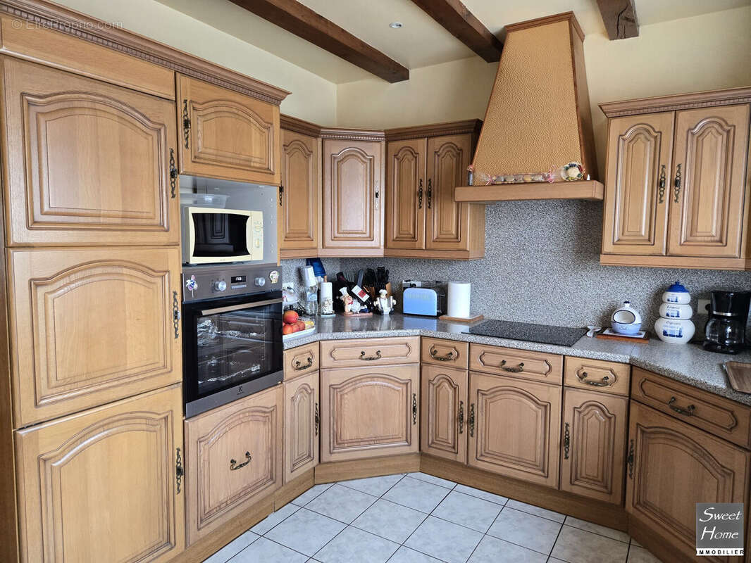 Maison à MAGNY-LES-HAMEAUX