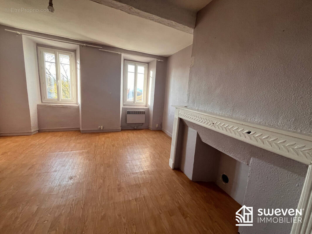 Appartement à LASSERRE