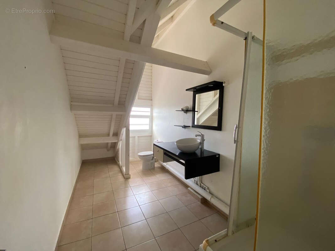 Appartement à PETIT-BOURG