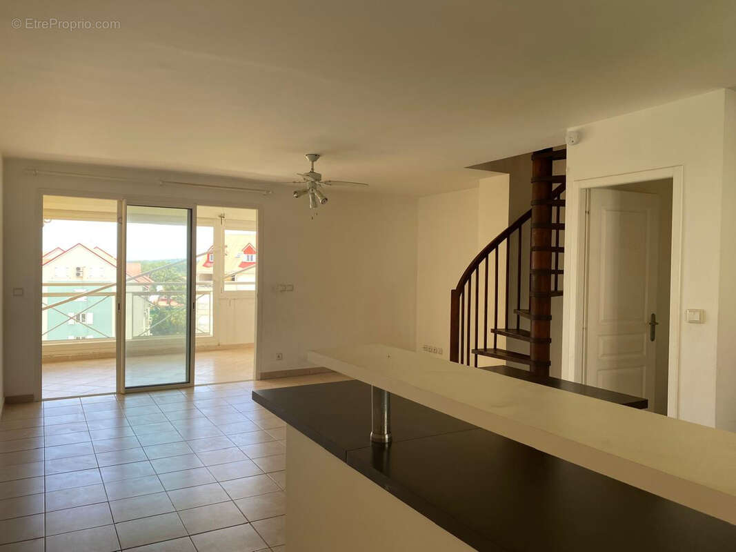 Appartement à PETIT-BOURG