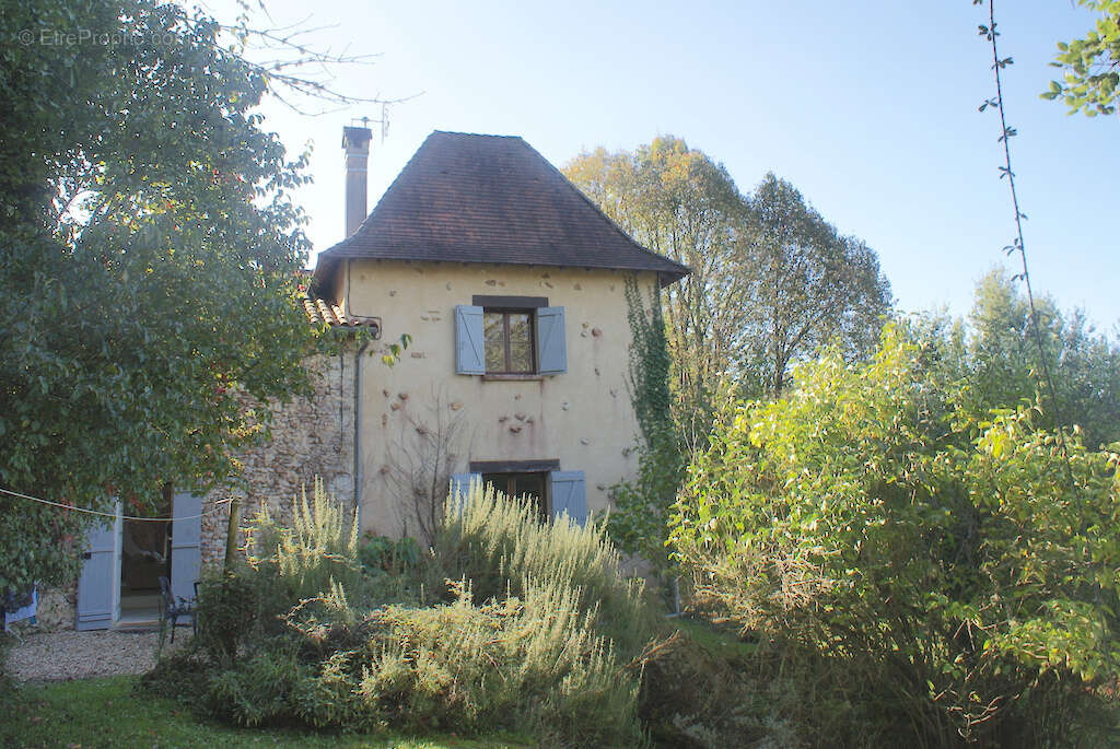 Maison à SOURZAC