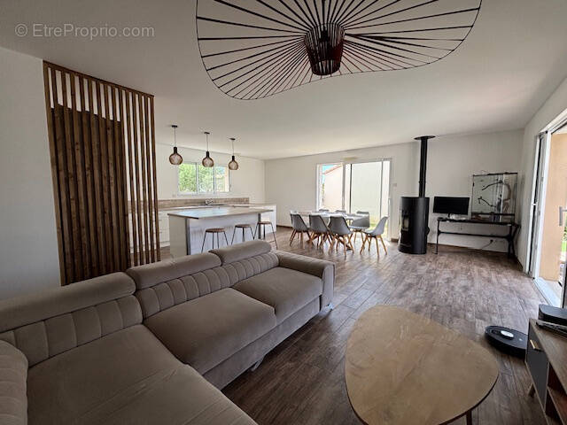 Maison à TALMONT-SAINT-HILAIRE