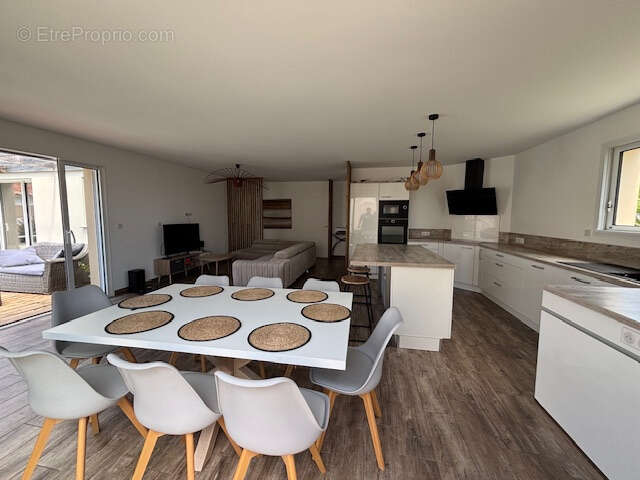 Maison à TALMONT-SAINT-HILAIRE