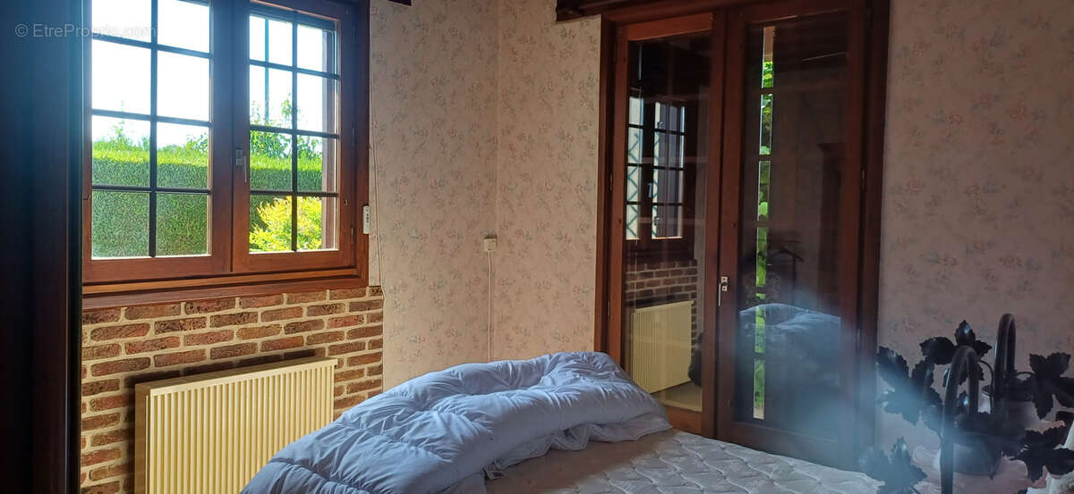 Maison à BONNIERES-SUR-SEINE