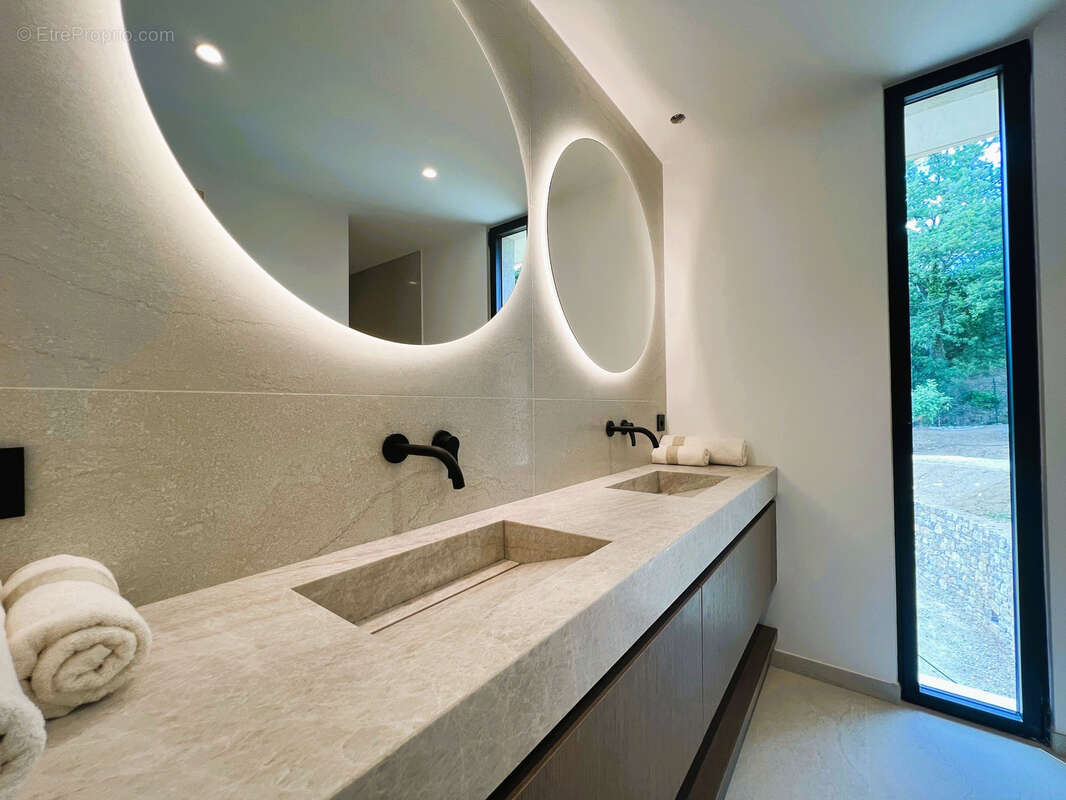 Maison à RAMATUELLE