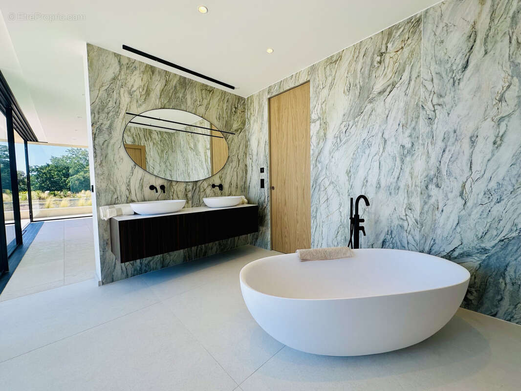 Maison à RAMATUELLE