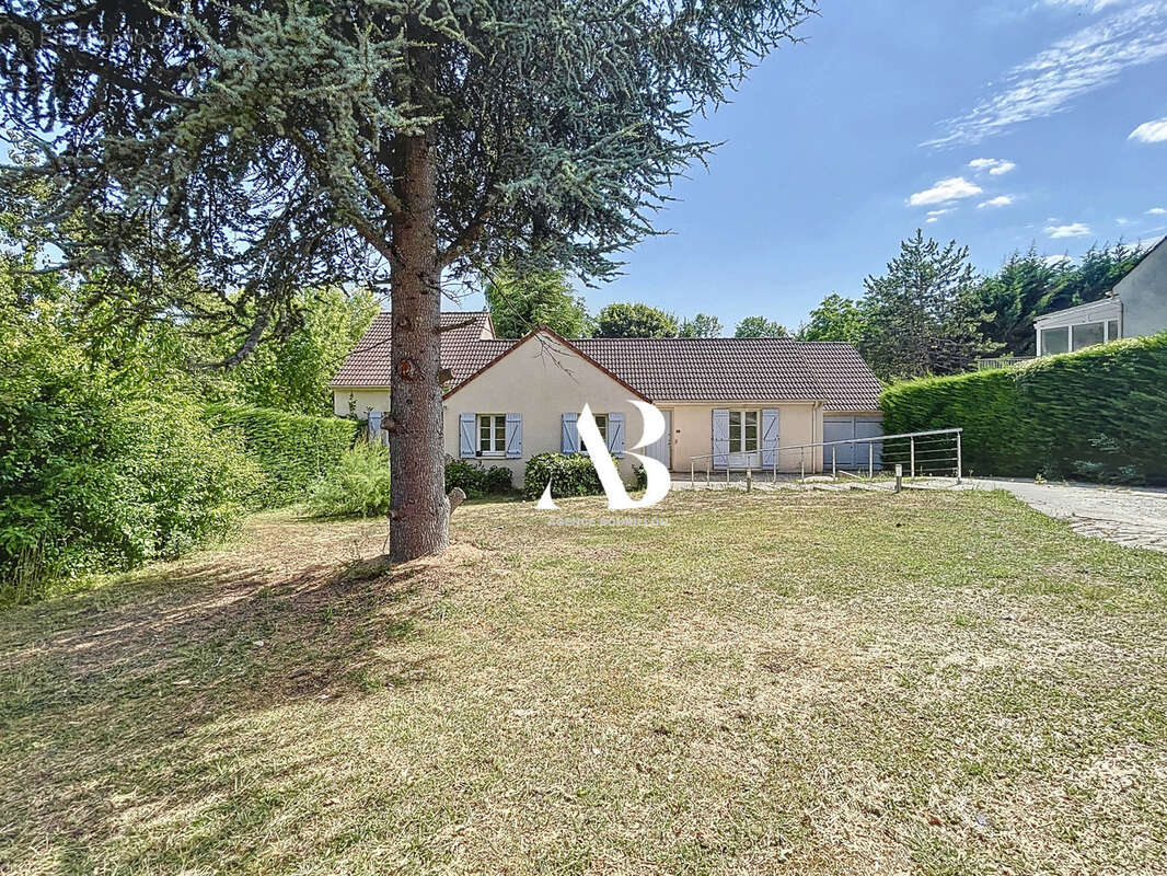 Maison à DONNEMARIE-DONTILLY