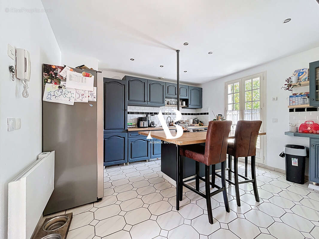 Maison à DONNEMARIE-DONTILLY