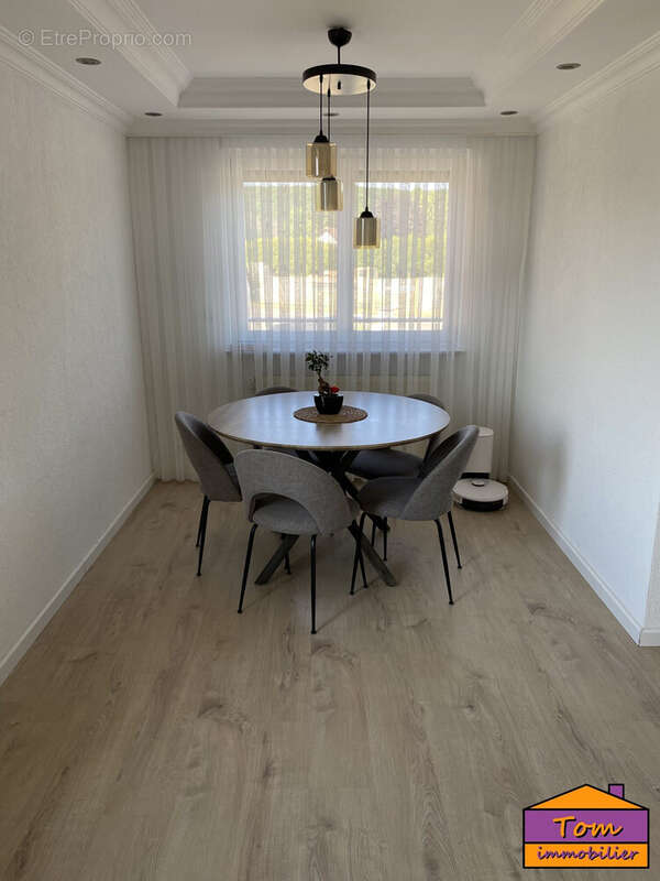 Maison à SAINT-AVOLD