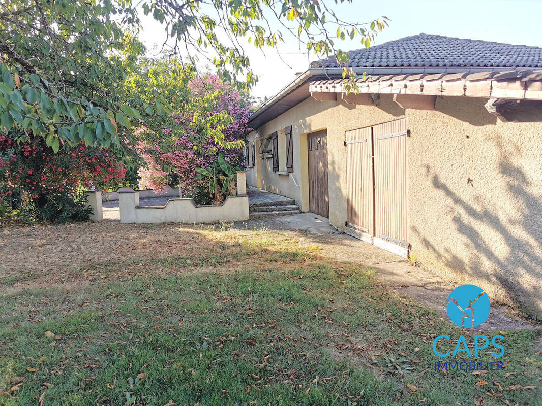 Maison individuelle à vendre 15 mn de Lavaur - Maison à GIROUSSENS