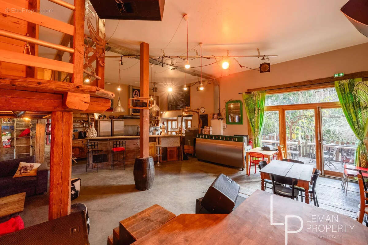 Maison à LESCHERAINES