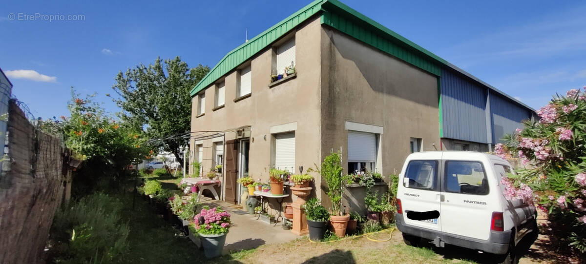 Appartement à SAINT-CLAIR-DU-RHONE