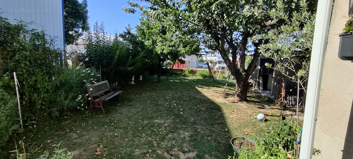 Appartement à SAINT-CLAIR-DU-RHONE