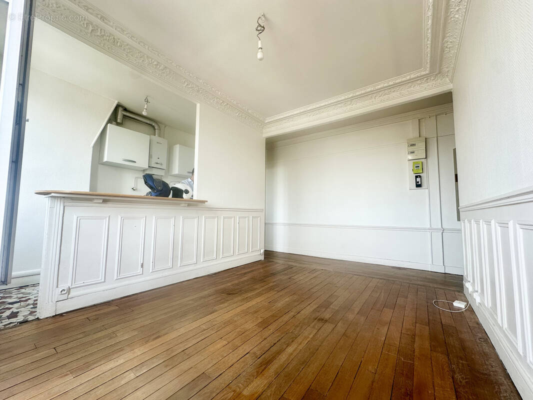 Appartement à ASNIERES-SUR-SEINE