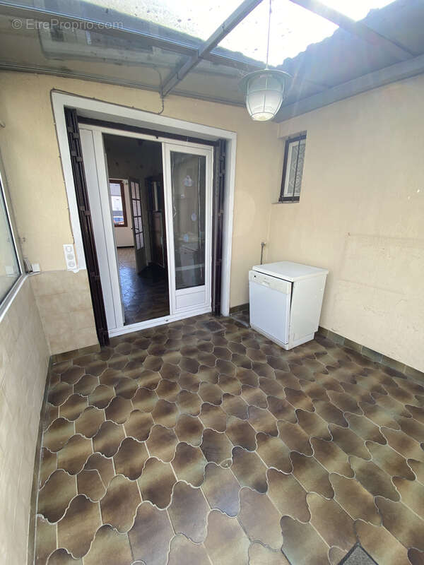 Maison à PARAY-VIEILLE-POSTE