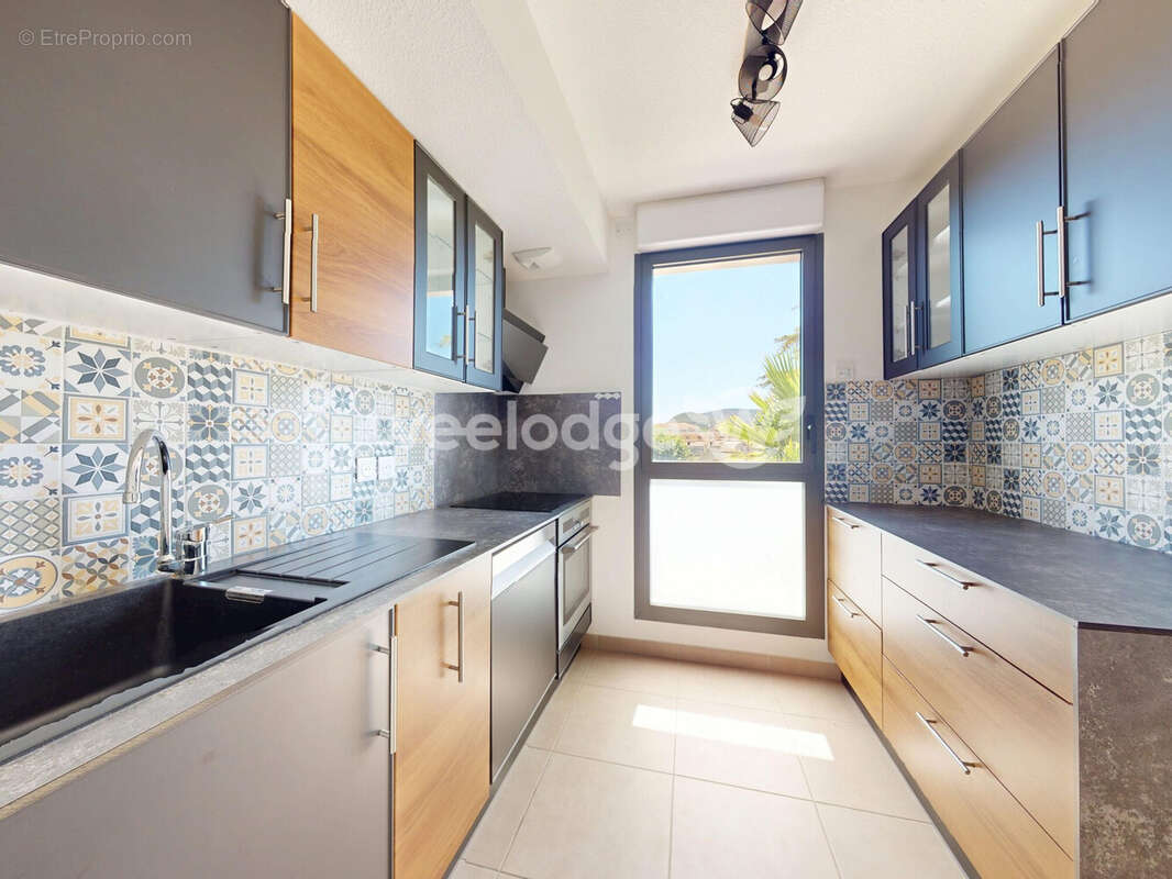 Appartement à MANDELIEU-LA-NAPOULE