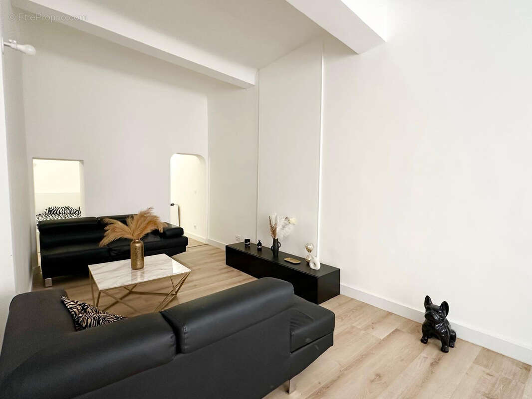 Appartement à SANARY-SUR-MER