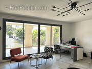 Commerce à SANARY-SUR-MER