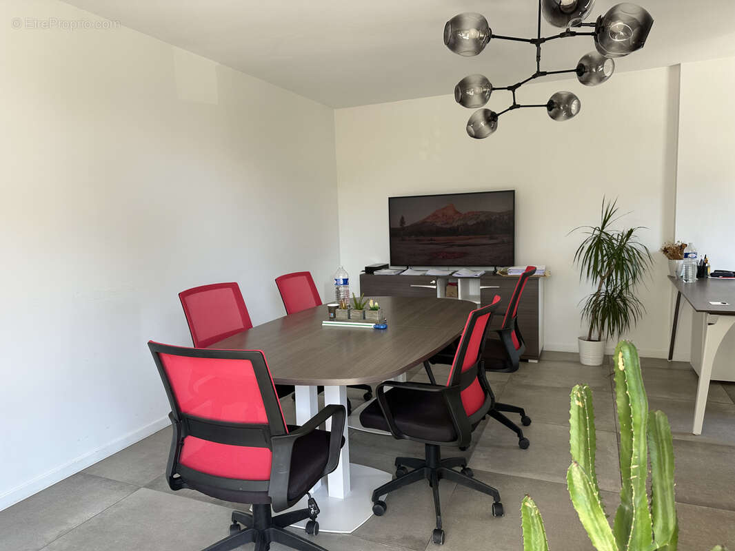 Commerce à SANARY-SUR-MER