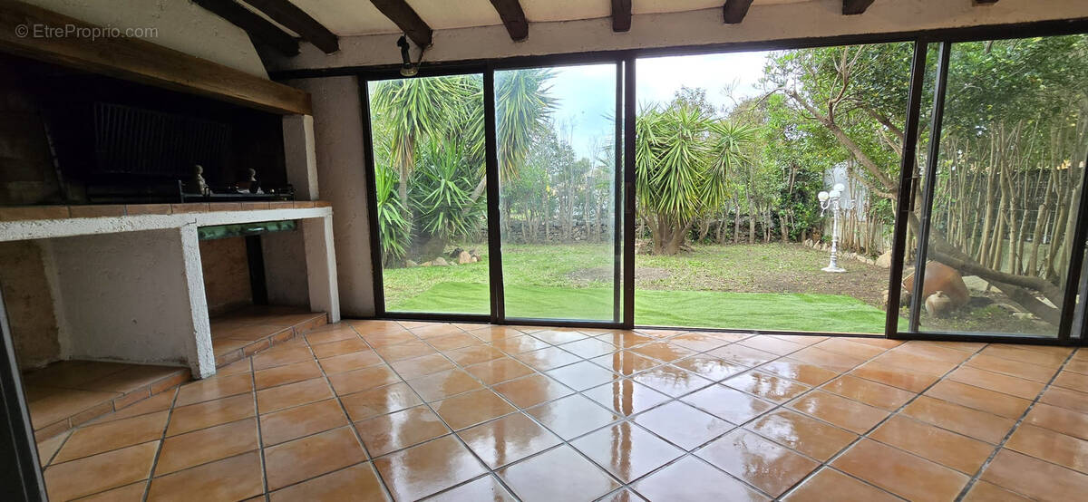 Maison à PORTO-VECCHIO