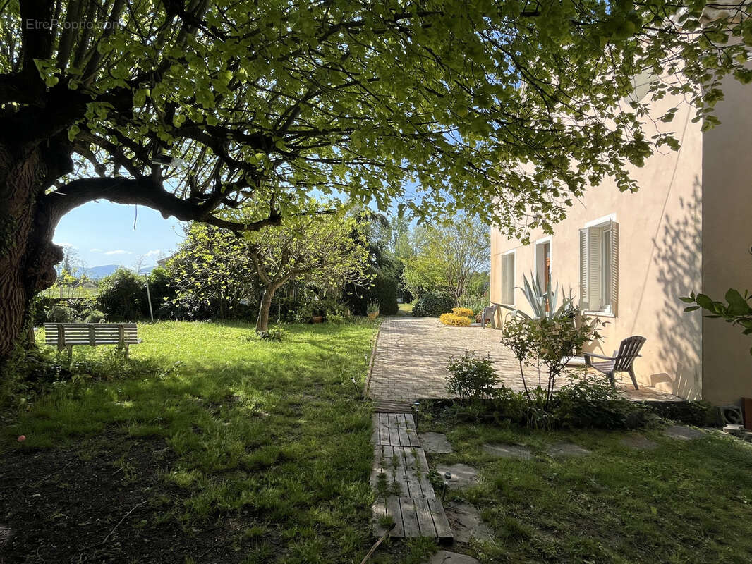 Maison à LORIOL-SUR-DROME