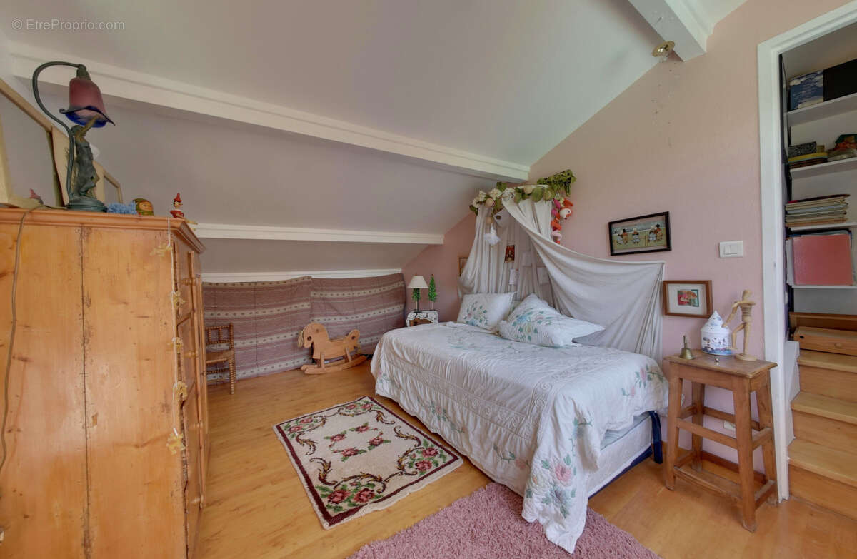 Maison à LORIOL-SUR-DROME