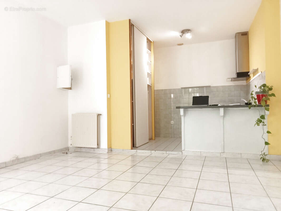 Appartement à LA VOULTE-SUR-RHONE