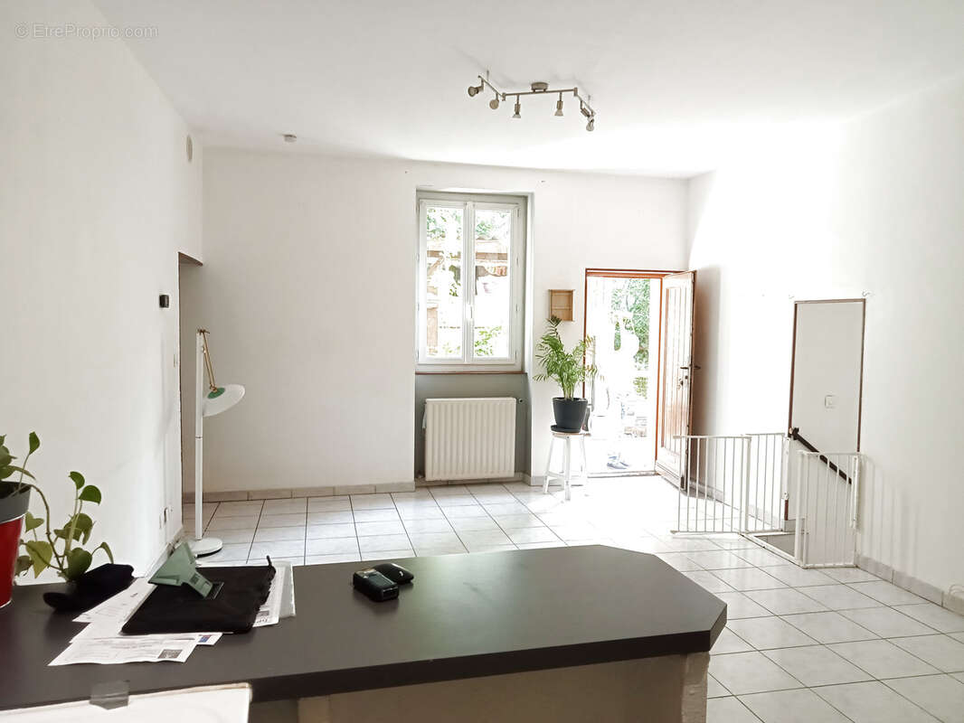 Appartement à LA VOULTE-SUR-RHONE