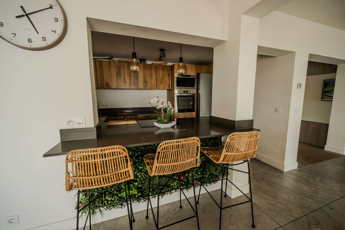 Maison à CARQUEIRANNE