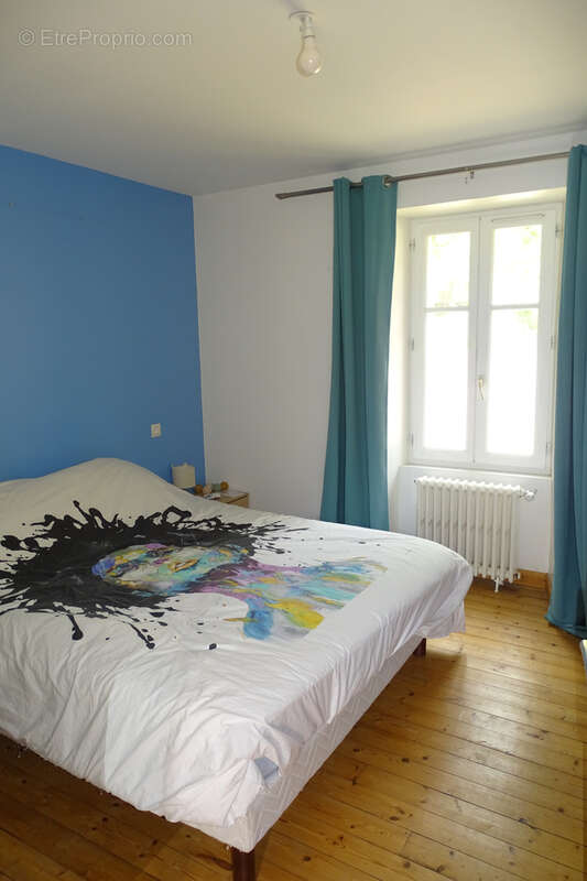 Maison à PARNE-SUR-ROC