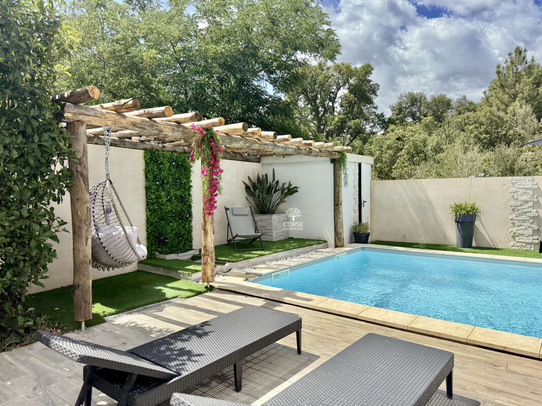 Maison à PORTO-VECCHIO