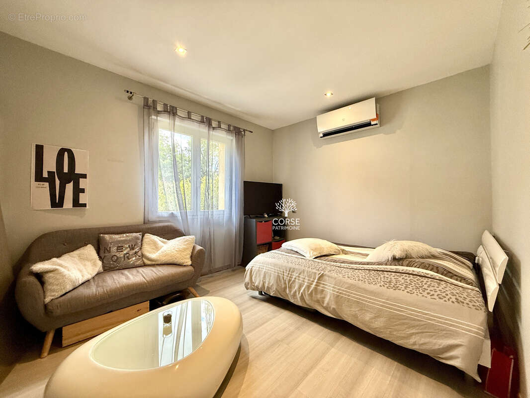 Maison à PORTO-VECCHIO