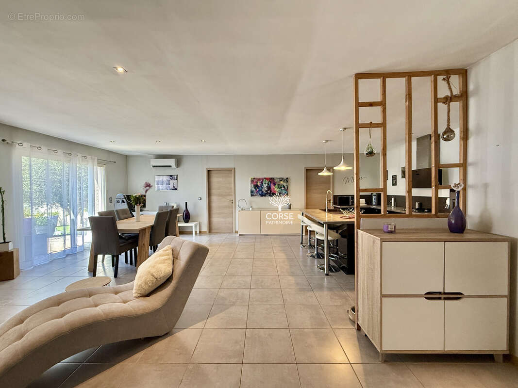 Maison à PORTO-VECCHIO