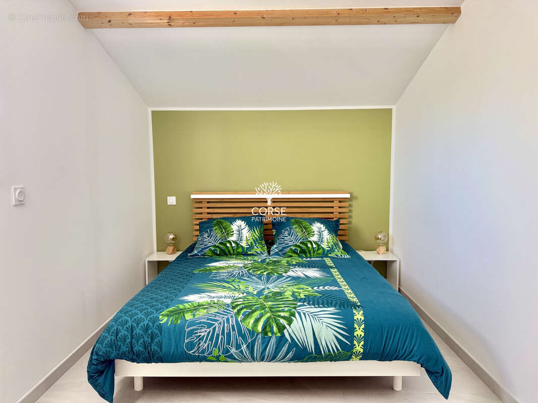 Maison à PORTO-VECCHIO