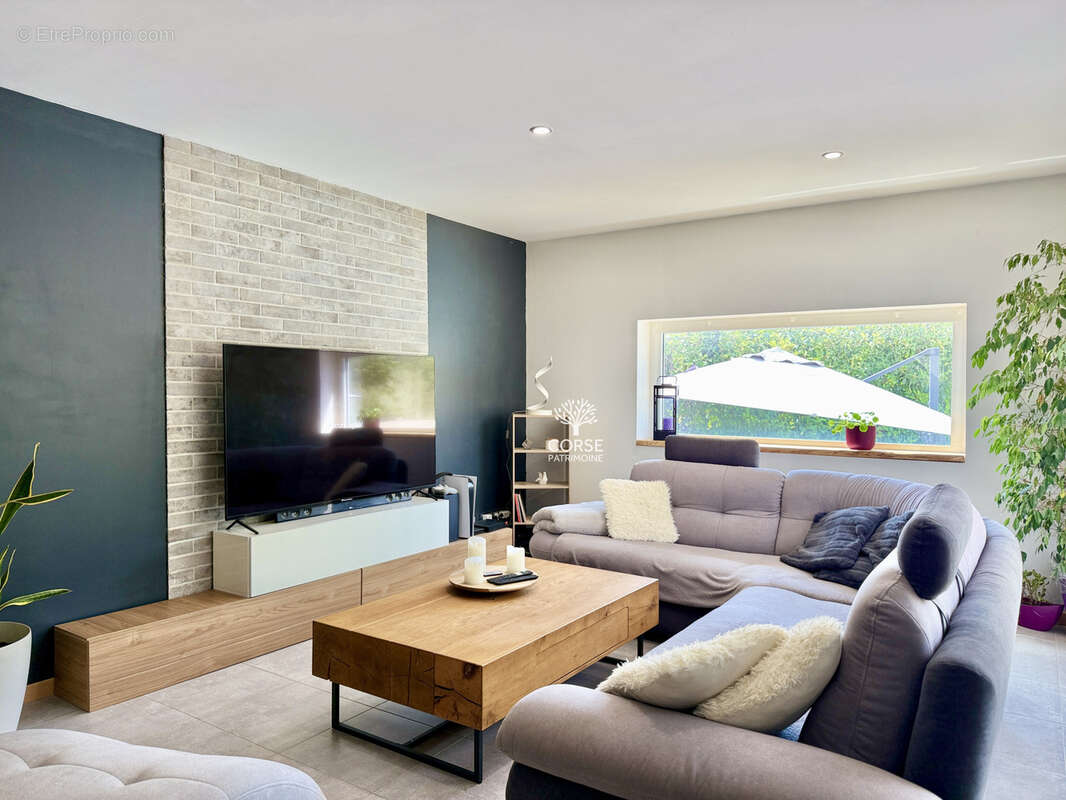 Maison à PORTO-VECCHIO