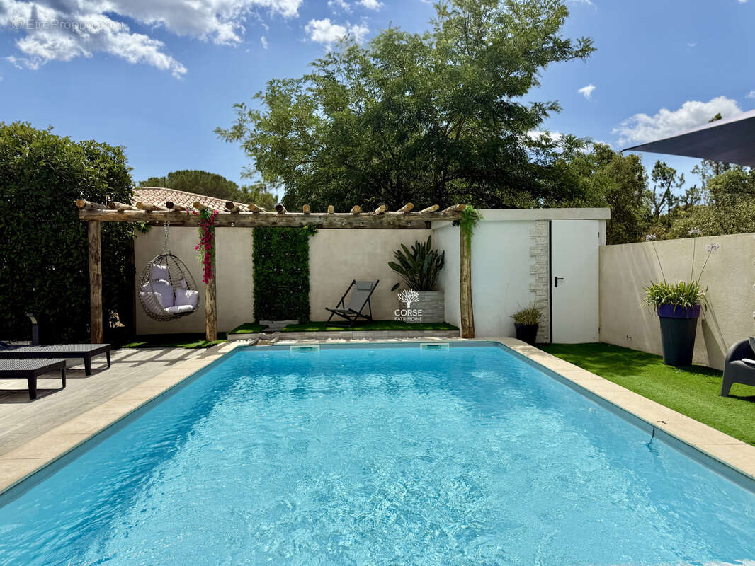 Maison à PORTO-VECCHIO