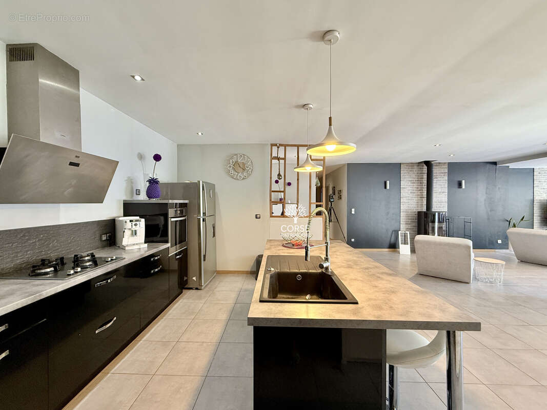 Maison à PORTO-VECCHIO