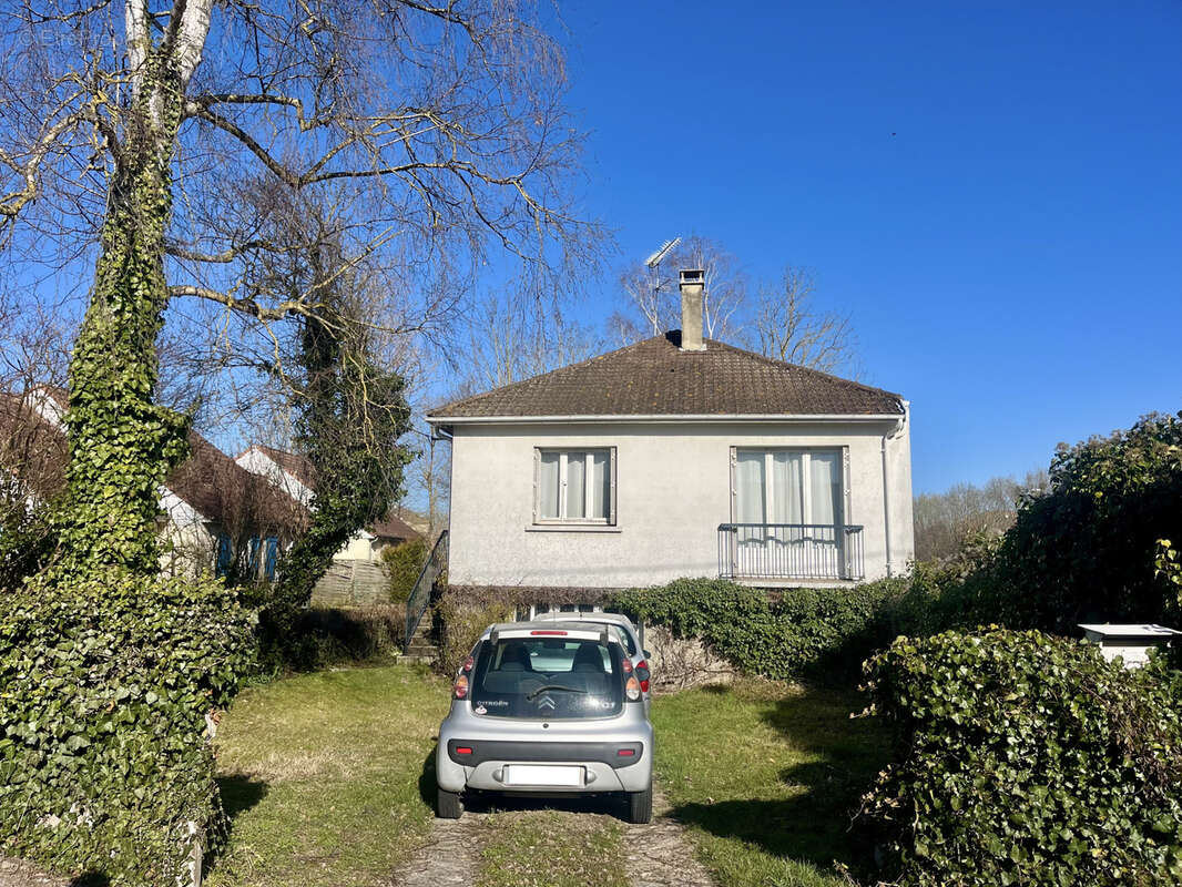 Maison à SAINT-ANDRE-LES-VERGERS