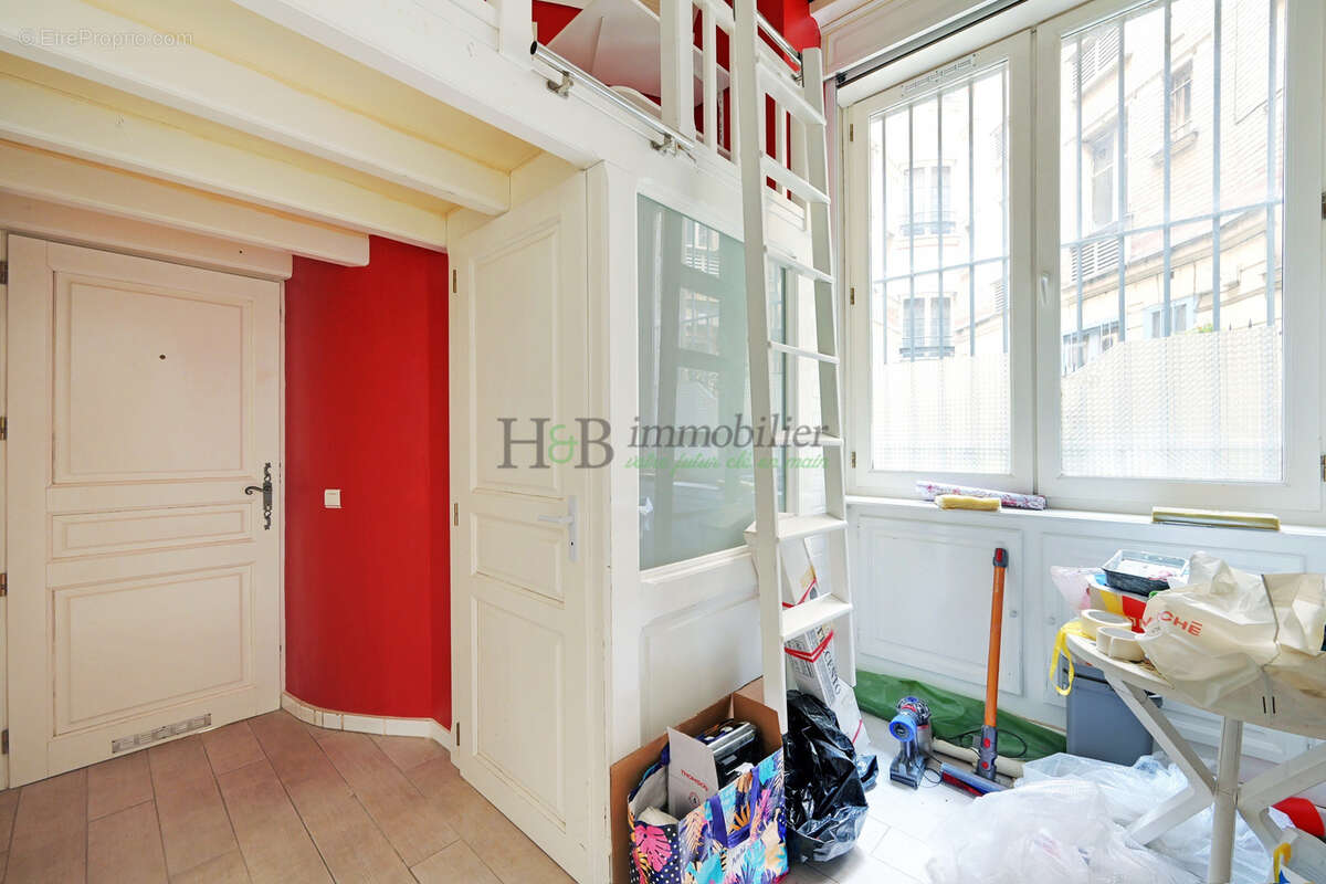 Appartement à PARIS-12E