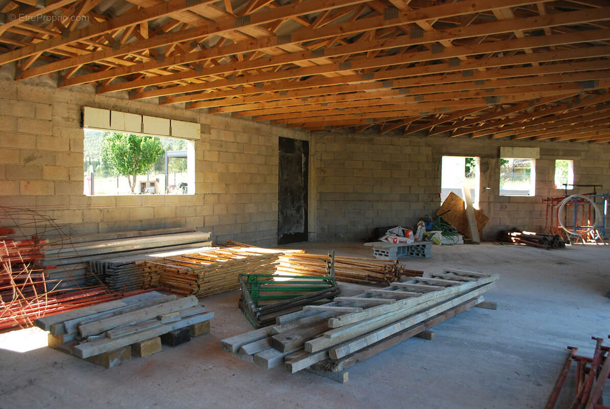 Maison à VILLECROZE