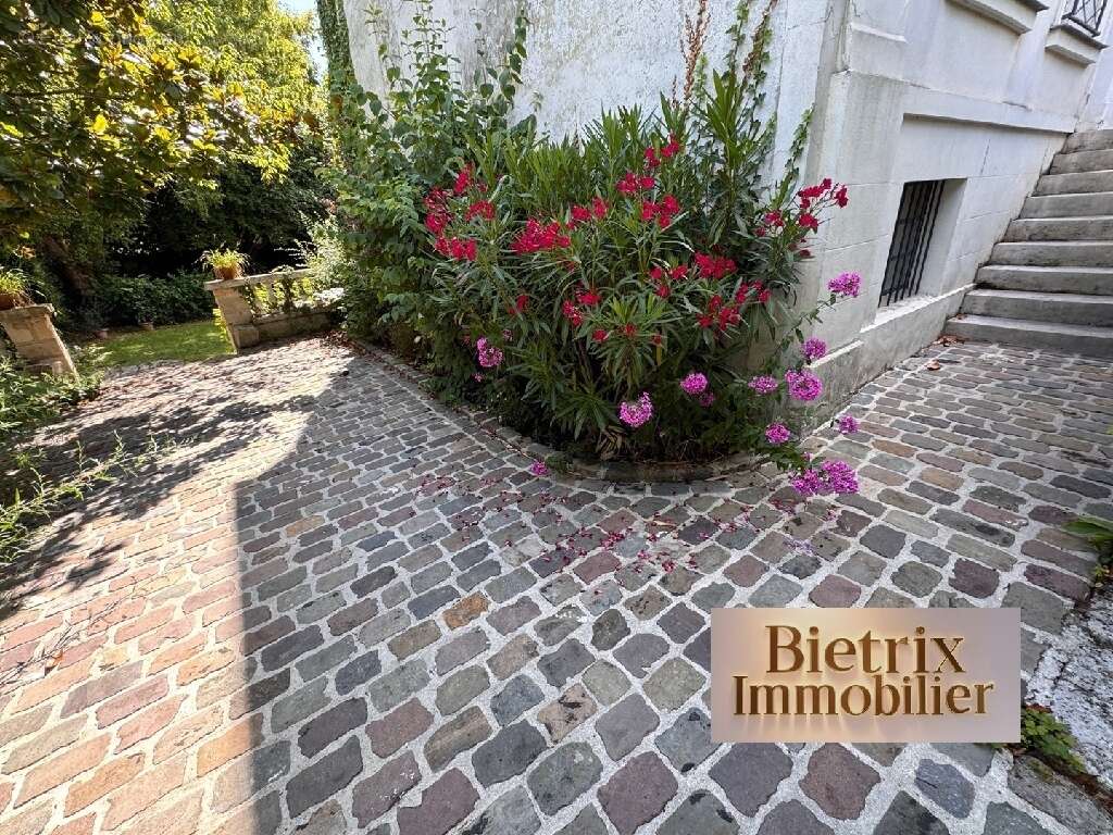 Maison à L'ISLE-ADAM