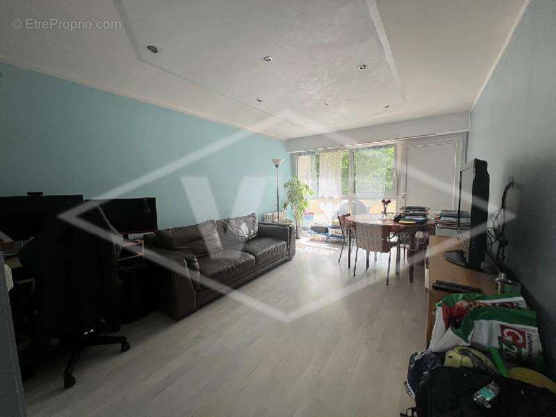 Appartement à QUINCY-SOUS-SENART