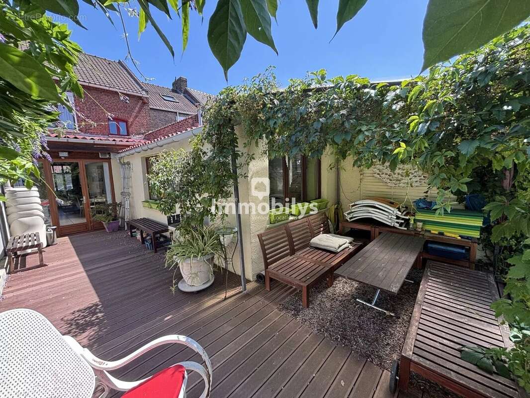 Maison à SIN-LE-NOBLE