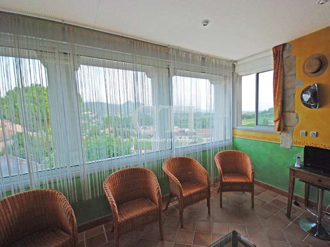 Maison à VAISON-LA-ROMAINE