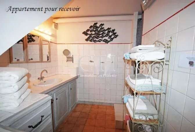 Maison à VAISON-LA-ROMAINE