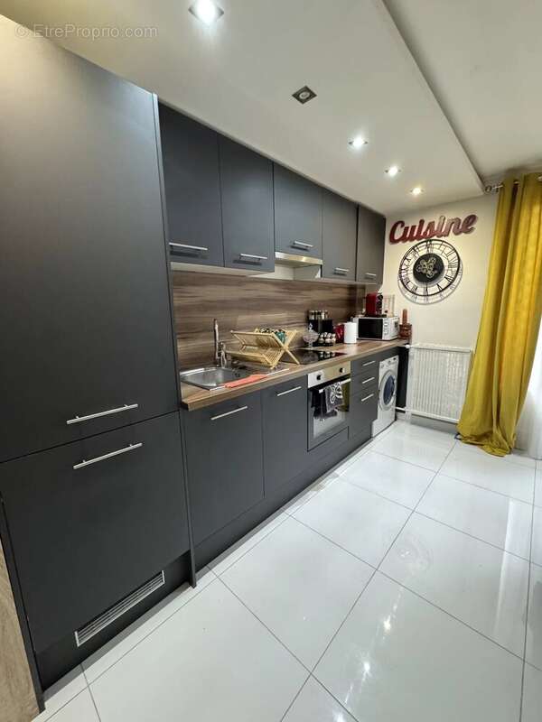 Appartement à ROSNY-SOUS-BOIS