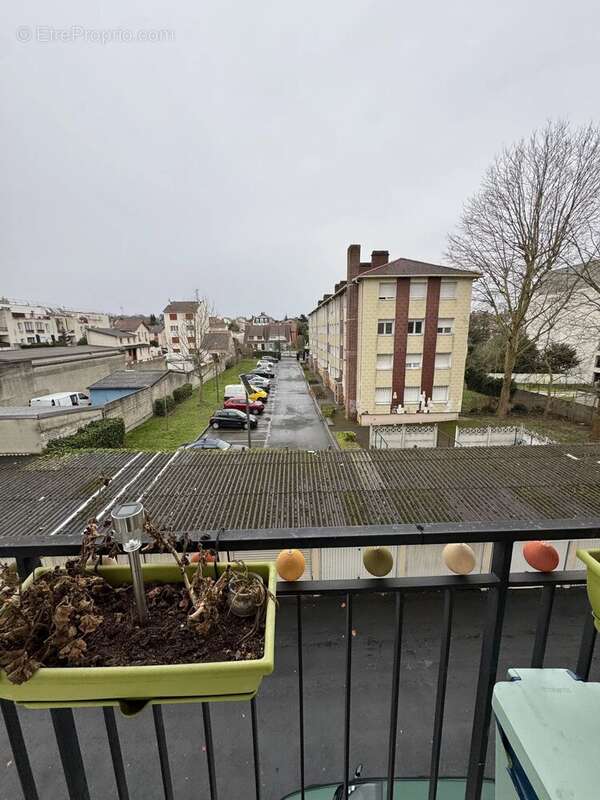 Appartement à ROSNY-SOUS-BOIS