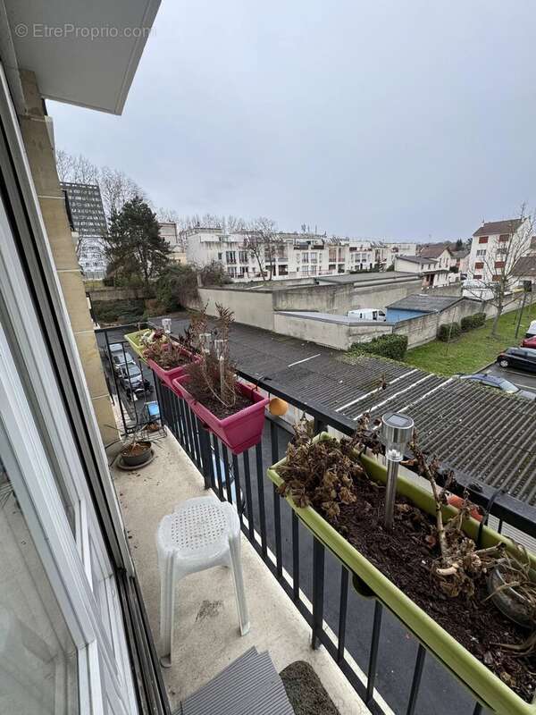 Appartement à ROSNY-SOUS-BOIS