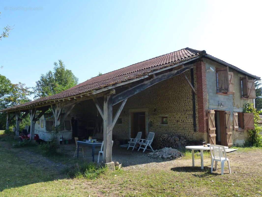 Ft1 - Maison à MONTAUT